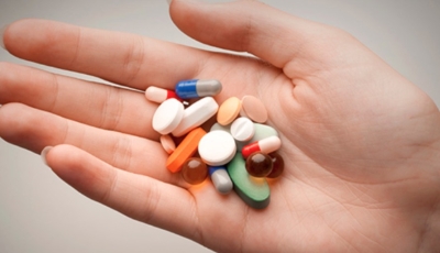 Lưu ý khi sử dụng nhóm Azol kháng nấm đường uống trong điều trị nấm bề mặt