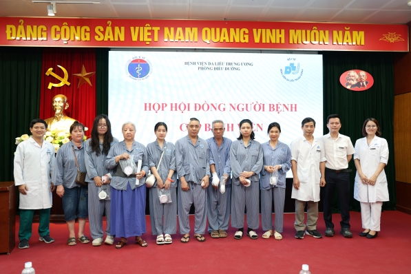 Họp Hội đồng người bệnh cấp Bệnh viện Tháng 04 năm 2026